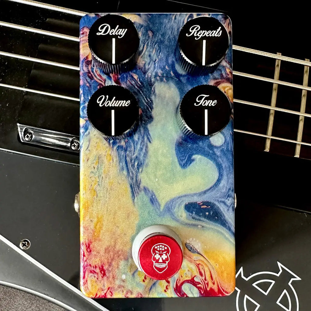 Flattley Guitar Pedals Bass Nirvana Analog Delay Pedal